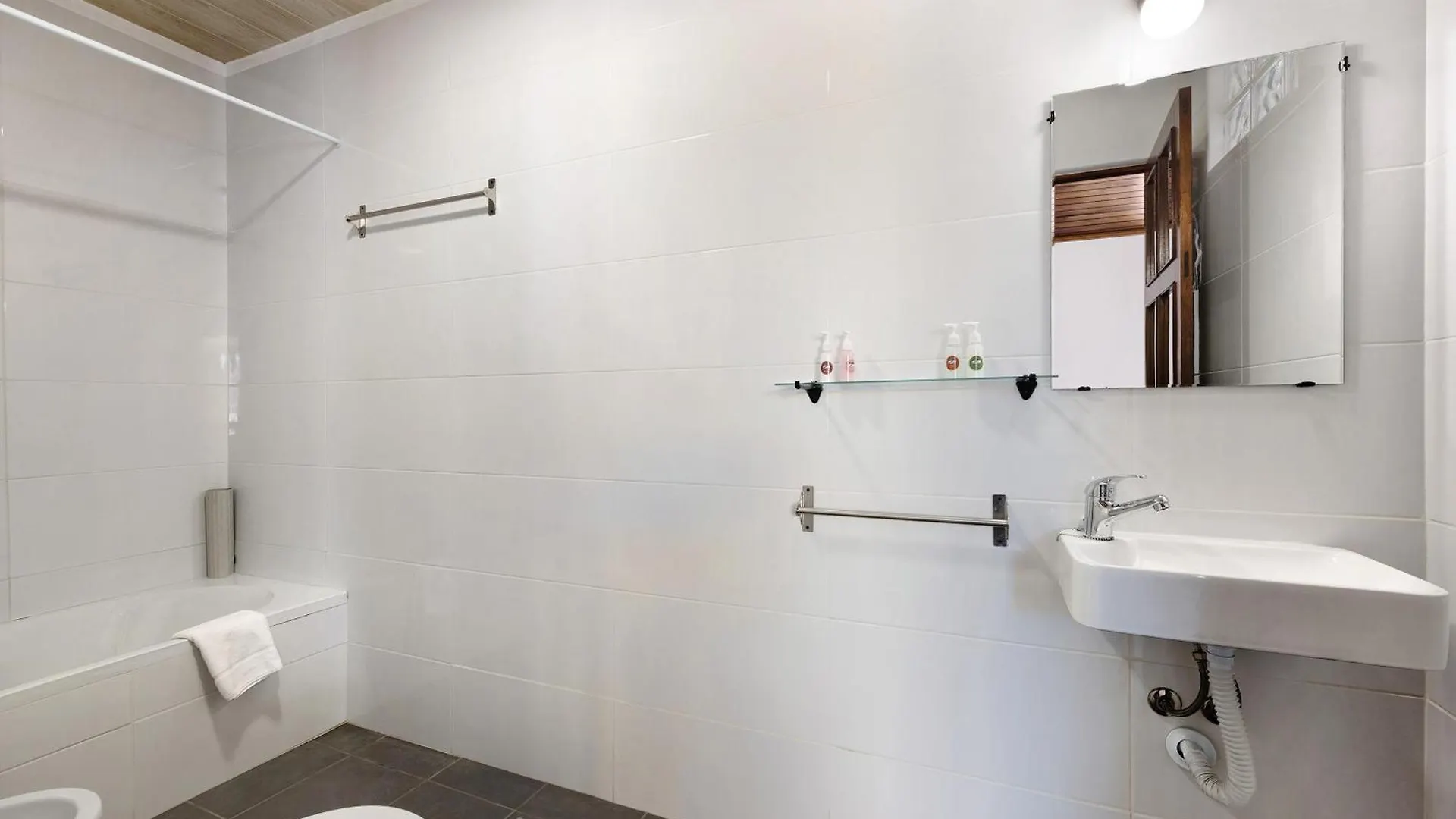 A Cerca - B Apartment Lagos