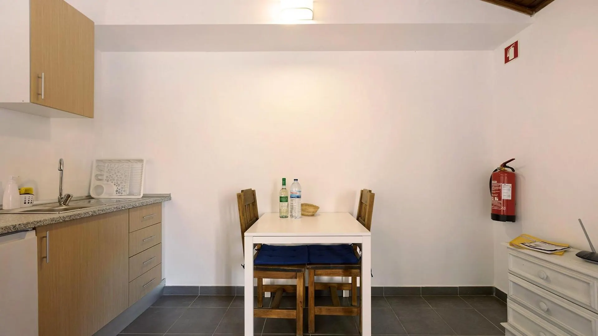 A Cerca - B Apartment Lagos
